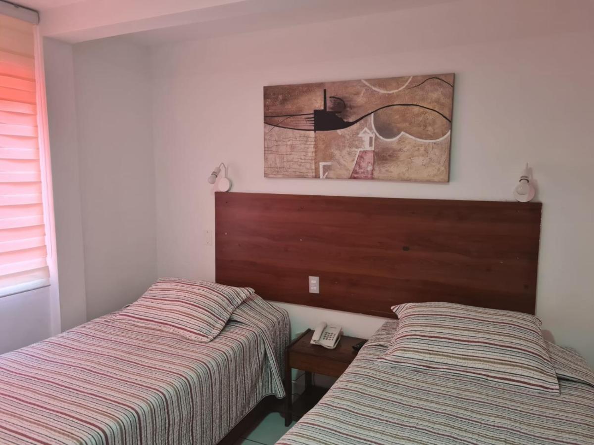 אריקה Hotel Plaza Colon מראה חיצוני תמונה