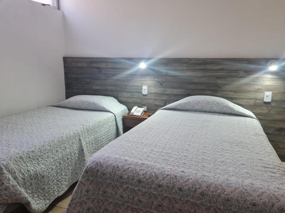 אריקה Hotel Plaza Colon מראה חיצוני תמונה
