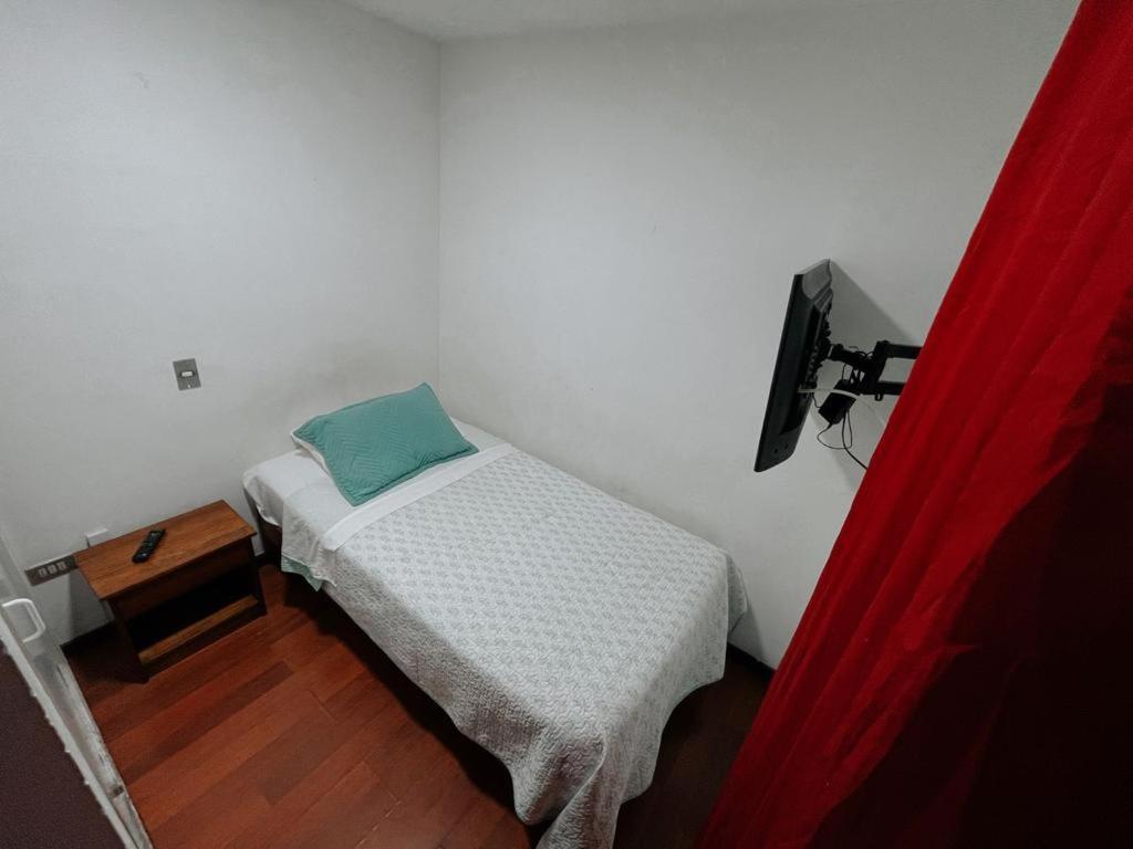 אריקה Hotel Plaza Colon מראה חיצוני תמונה